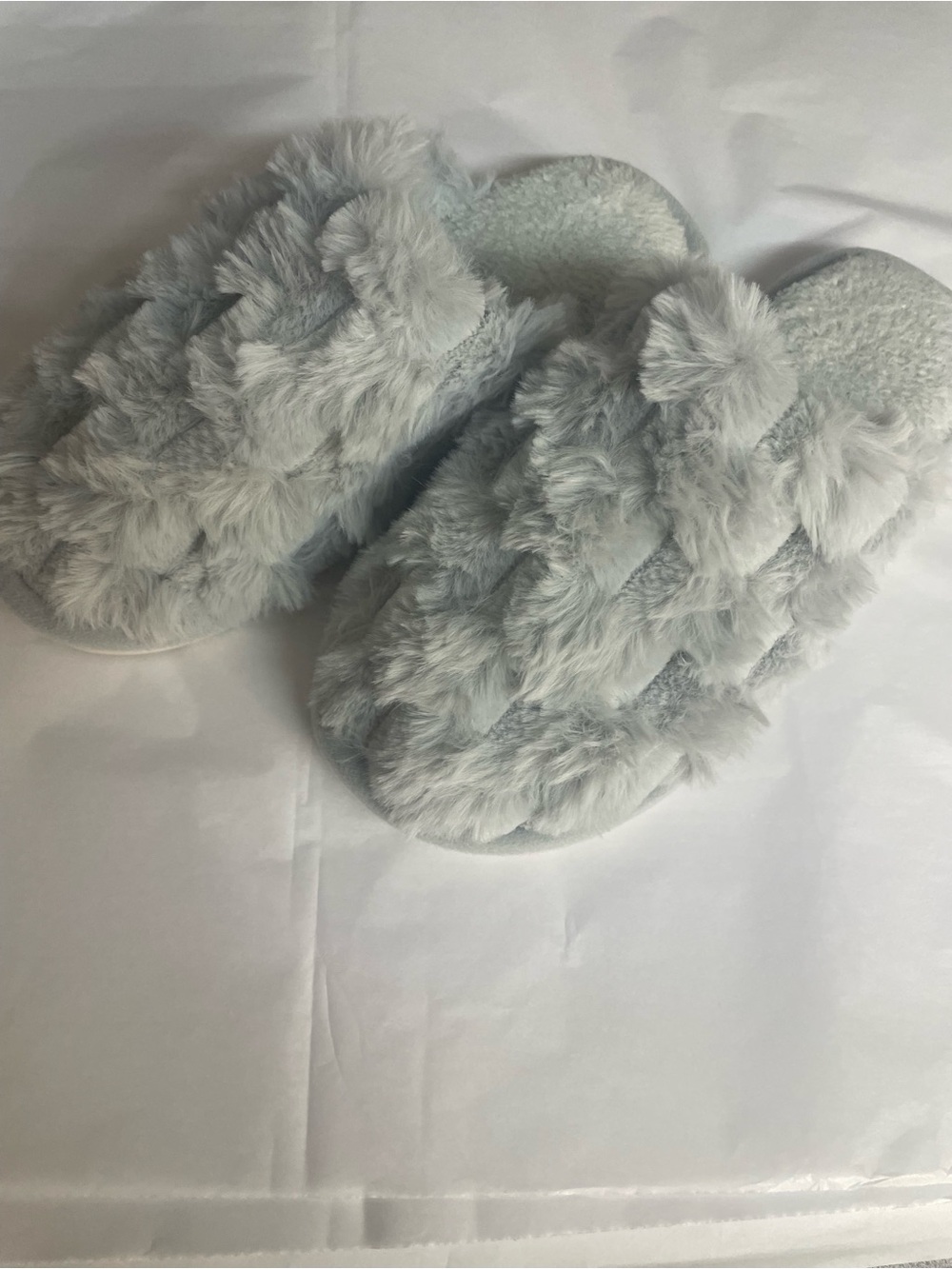 Cozy Faux Fur Slide Slippers — Light Gray